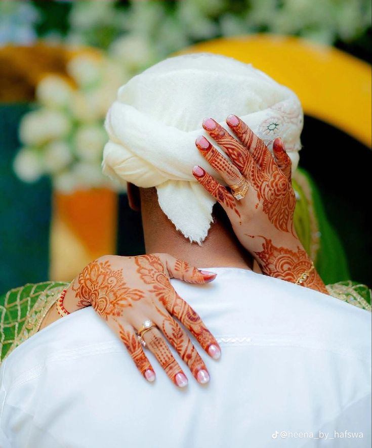 henney by ina